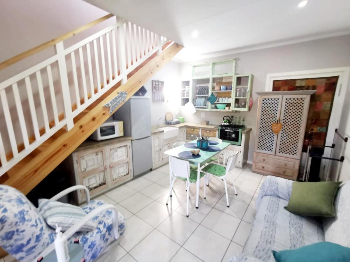 The Coelacanth Guest House And Beach Thyme Self Catering Kiddʼs Beach Exteriér fotografie