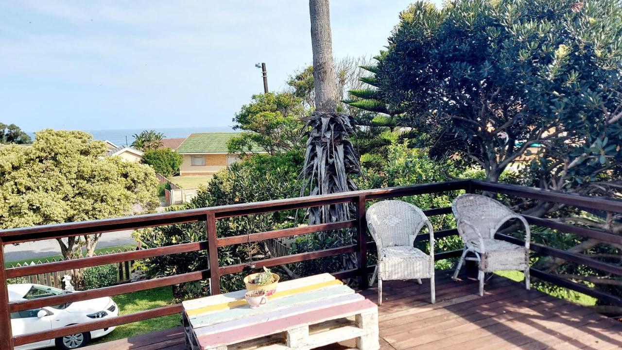 The Coelacanth Guest House And Beach Thyme Self Catering Kiddʼs Beach Exteriér fotografie