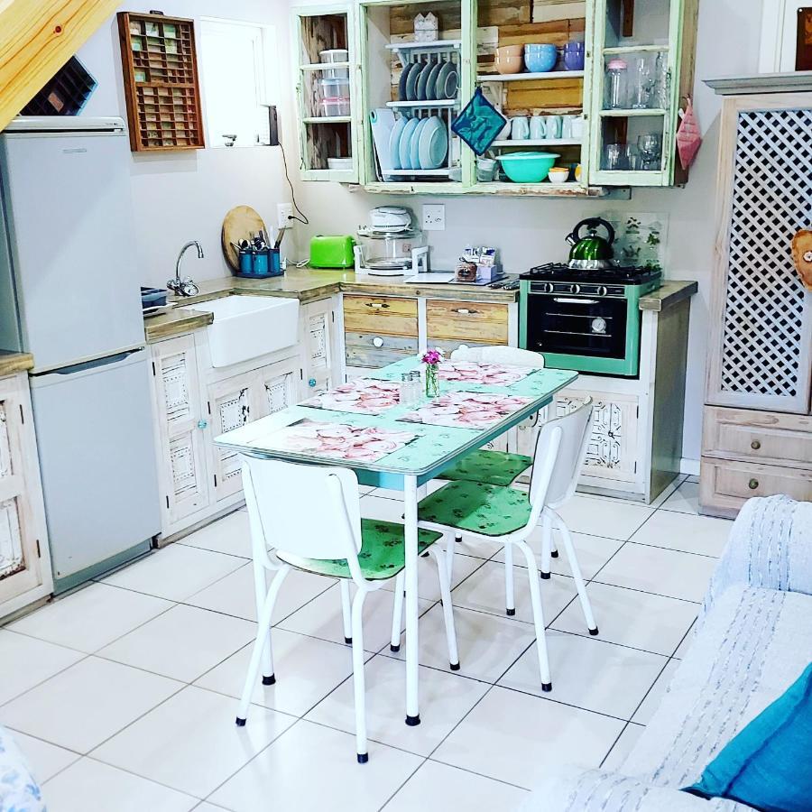 The Coelacanth Guest House And Beach Thyme Self Catering Kiddʼs Beach Exteriér fotografie