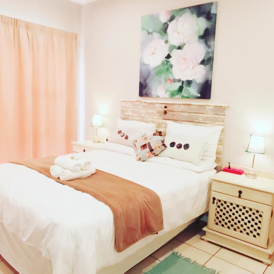 The Coelacanth Guest House And Beach Thyme Self Catering Kiddʼs Beach Exteriér fotografie