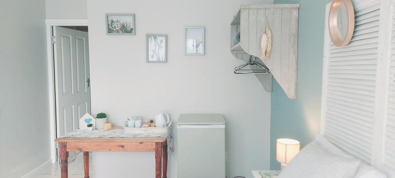The Coelacanth Guest House And Beach Thyme Self Catering Kiddʼs Beach Exteriér fotografie
