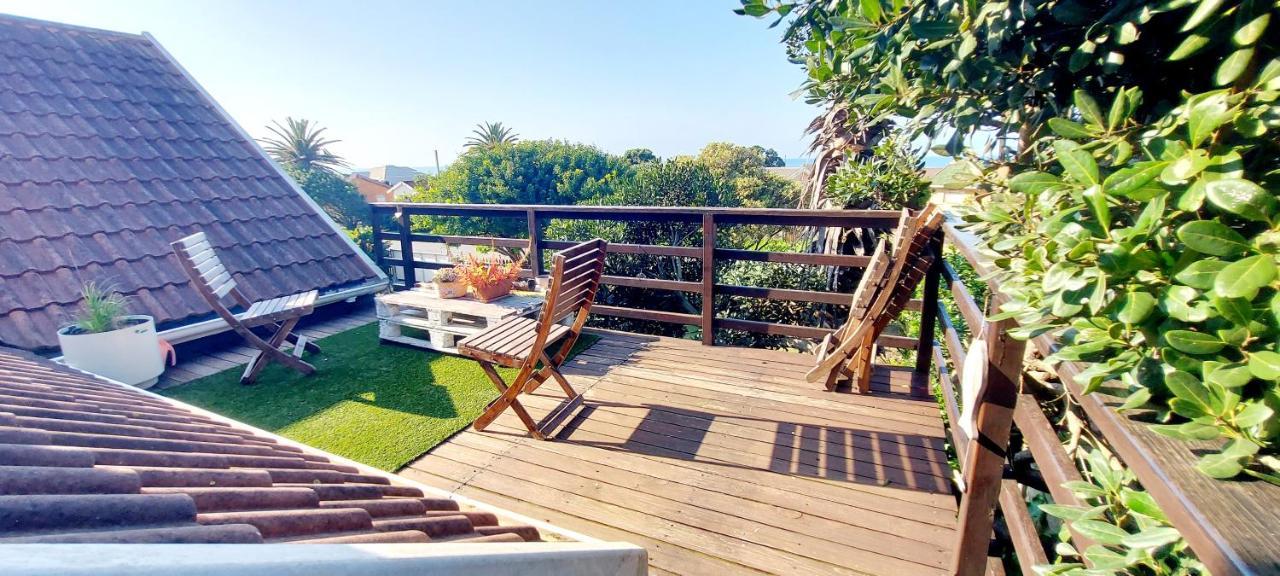 The Coelacanth Guest House And Beach Thyme Self Catering Kiddʼs Beach Exteriér fotografie