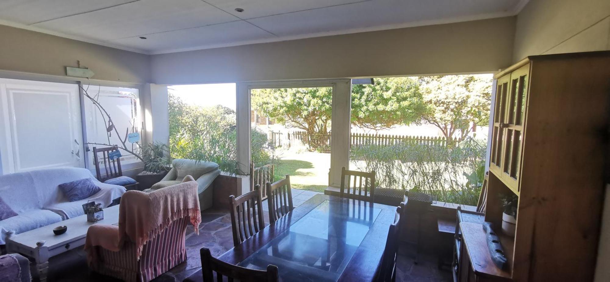 The Coelacanth Guest House And Beach Thyme Self Catering Kiddʼs Beach Exteriér fotografie